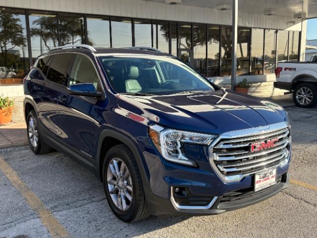 photo of 2023 GMC Terrain FWD SLT