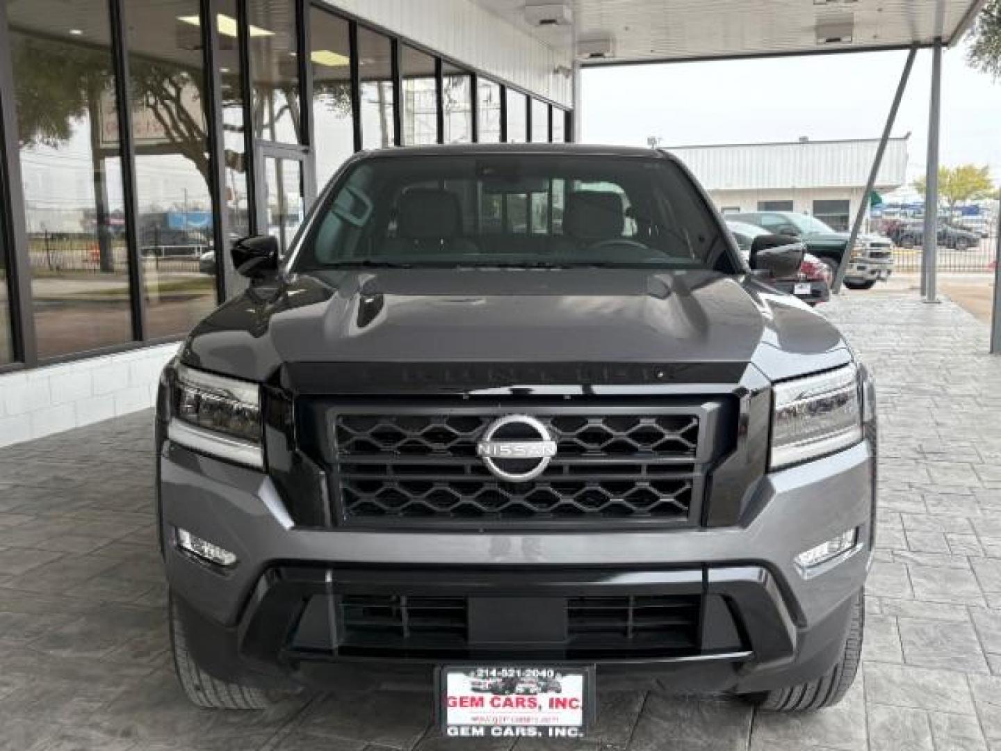 2023 Gun Metallic /Charcoal Nissan Frontier SV CREW CAB V6, MIDNIGHT EDITION PACKAGE (1N6ED1EJ3PN) with an VQ 3.8L V-6 gasoline direct injection, 310 Horsepo engine, 9-speed Automatic Transmission transmission, located at 12182 Garland Rd, Dallas, TX, 75218, (214) 521-2040, 0.000000, 0.000000 - Photo#1