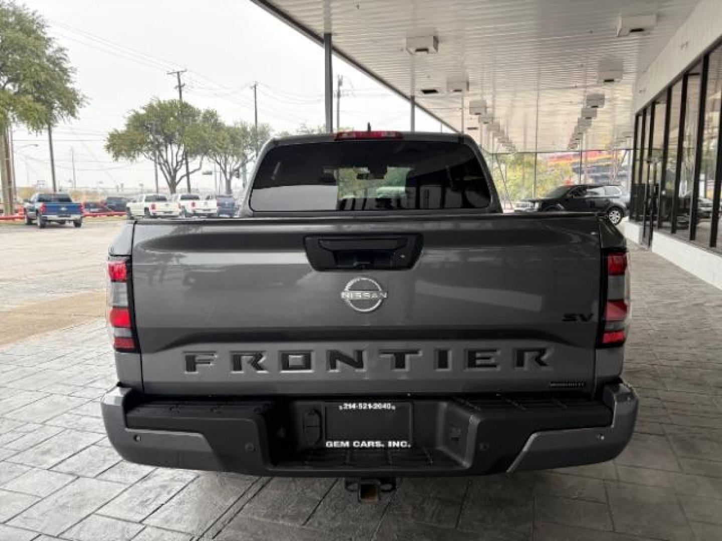 2023 Gun Metallic /Charcoal Nissan Frontier SV CREW CAB V6, MIDNIGHT EDITION PACKAGE (1N6ED1EJ3PN) with an VQ 3.8L V-6 gasoline direct injection, 310 Horsepo engine, 9-speed Automatic Transmission transmission, located at 12182 Garland Rd, Dallas, TX, 75218, (214) 521-2040, 0.000000, 0.000000 - Photo#5