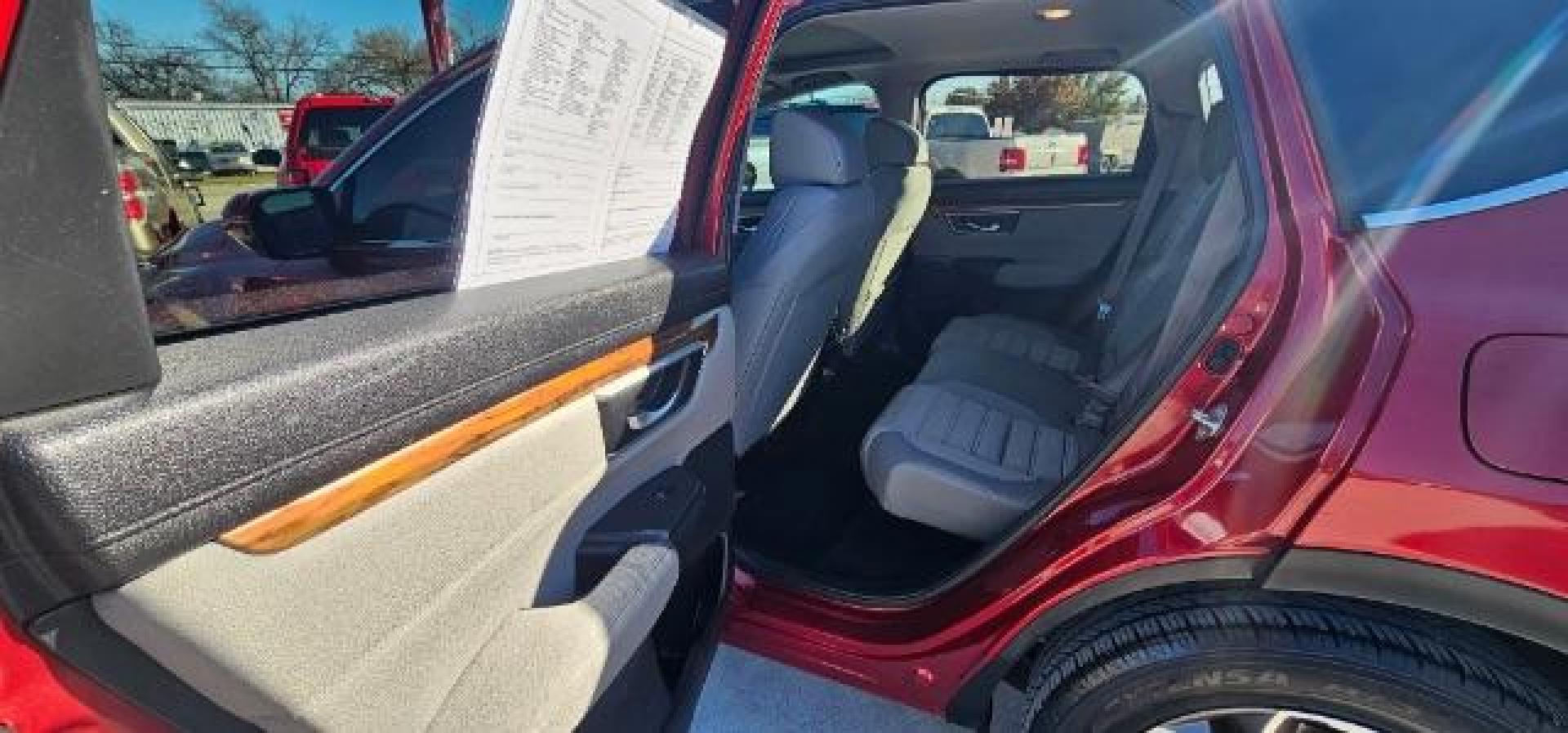 2020 Radiant Red Metallic Honda CR-V 2WD EX (7FARW1H53LE) with an 1.5L I-4 gasoline direct injection engine, Continuously Variable Transmission (CVT) transmission, located at 12182 Garland Rd, Dallas, TX, 75218, (214) 521-2040, 0.000000, 0.000000 - Photo#9