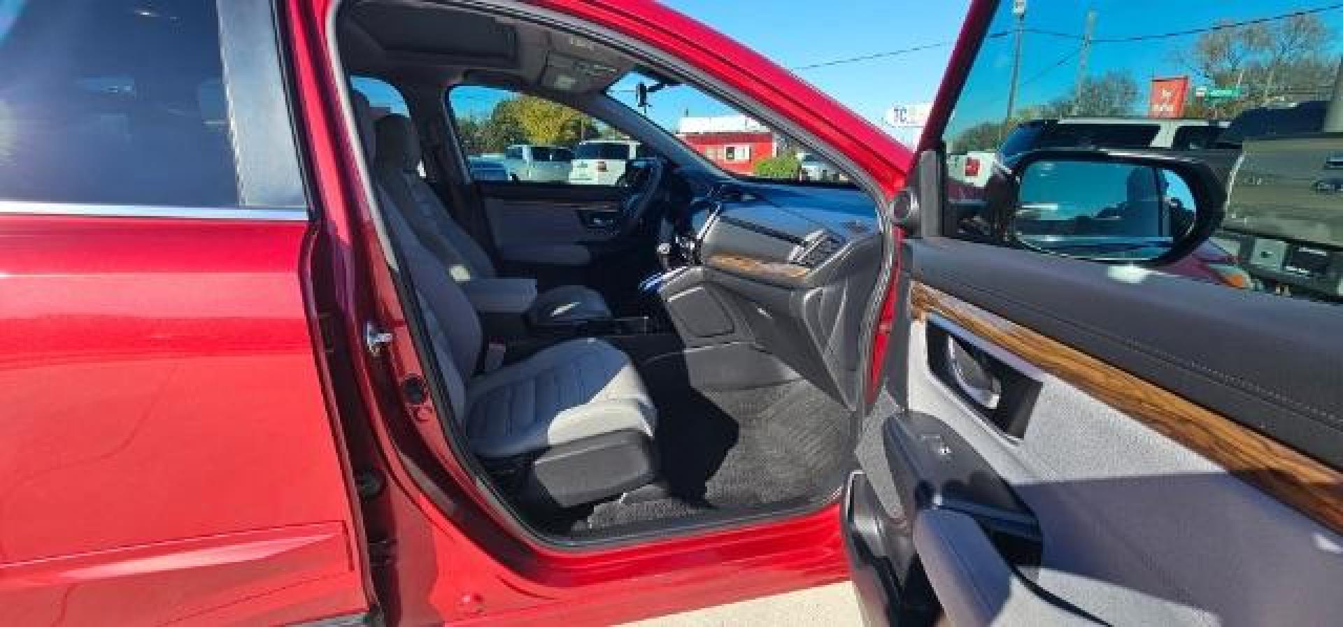 2020 Radiant Red Metallic Honda CR-V 2WD EX (7FARW1H53LE) with an 1.5L I-4 gasoline direct injection engine, Continuously Variable Transmission (CVT) transmission, located at 12182 Garland Rd, Dallas, TX, 75218, (214) 521-2040, 0.000000, 0.000000 - Photo#13