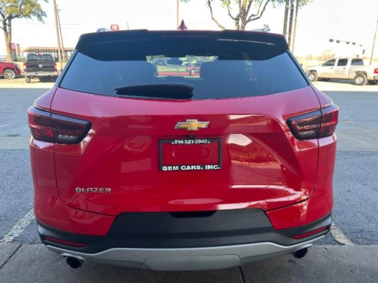2023 Red Hot /Jet Black Chevrolet Blazer FWD 2LT (3GNKBCR44PS) with an 2L I-4 gasoline direct injection engine, located at 12182 Garland Rd, Dallas, TX, 75218, (214) 521-2040, 0.000000, 0.000000 - Photo#5