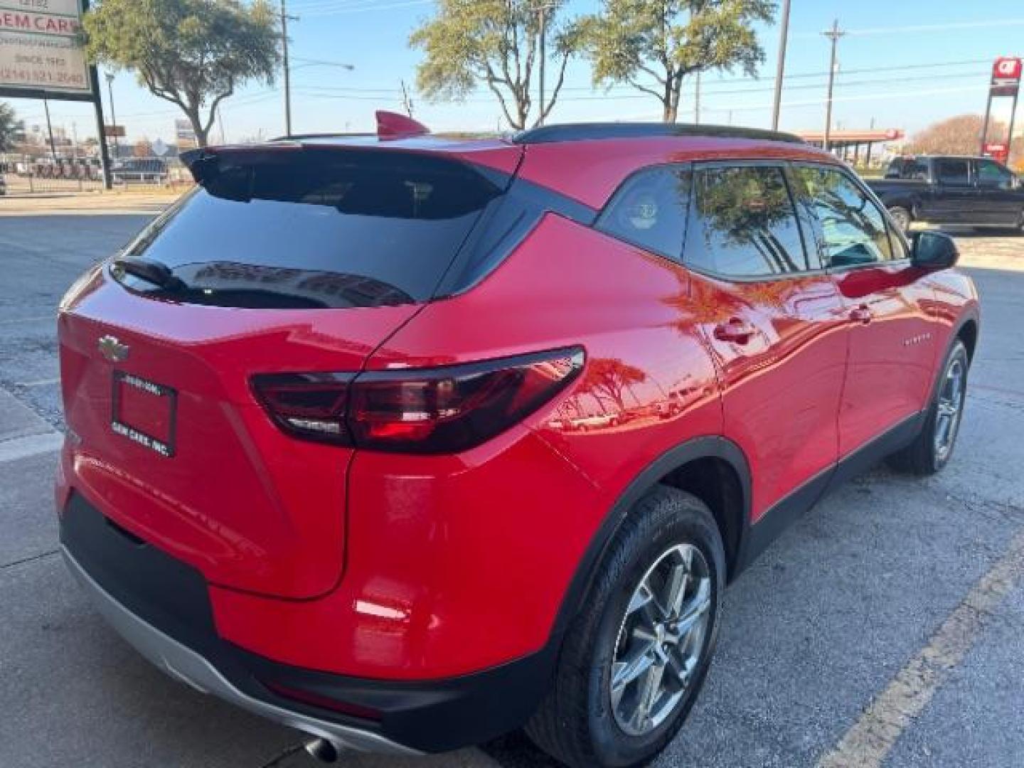2023 Red Hot /Jet Black Chevrolet Blazer FWD 2LT (3GNKBCR44PS) with an 2L I-4 gasoline direct injection engine, located at 12182 Garland Rd, Dallas, TX, 75218, (214) 521-2040, 0.000000, 0.000000 - Photo#7