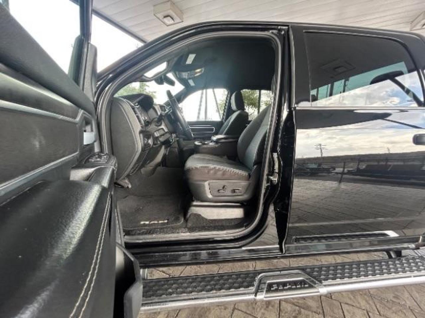 2024 Diamond Black Crystal Pearlcoat Ram 2500 Big Horn Crew Cab 4x4 6'4 Box (3C6UR5DL9RG) , located at 12182 Garland Rd, Dallas, TX, 75218, (214) 521-2040, 0.000000, 0.000000 - Photo#12