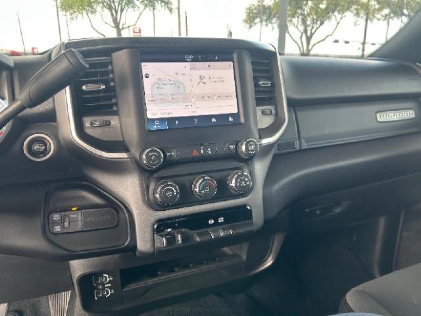 2024 Diamond Black Crystal Pearlcoat Ram 2500 Big Horn Crew Cab 4x4 6'4 Box (3C6UR5DL9RG) , located at 12182 Garland Rd, Dallas, TX, 75218, (214) 521-2040, 0.000000, 0.000000 - Photo#14