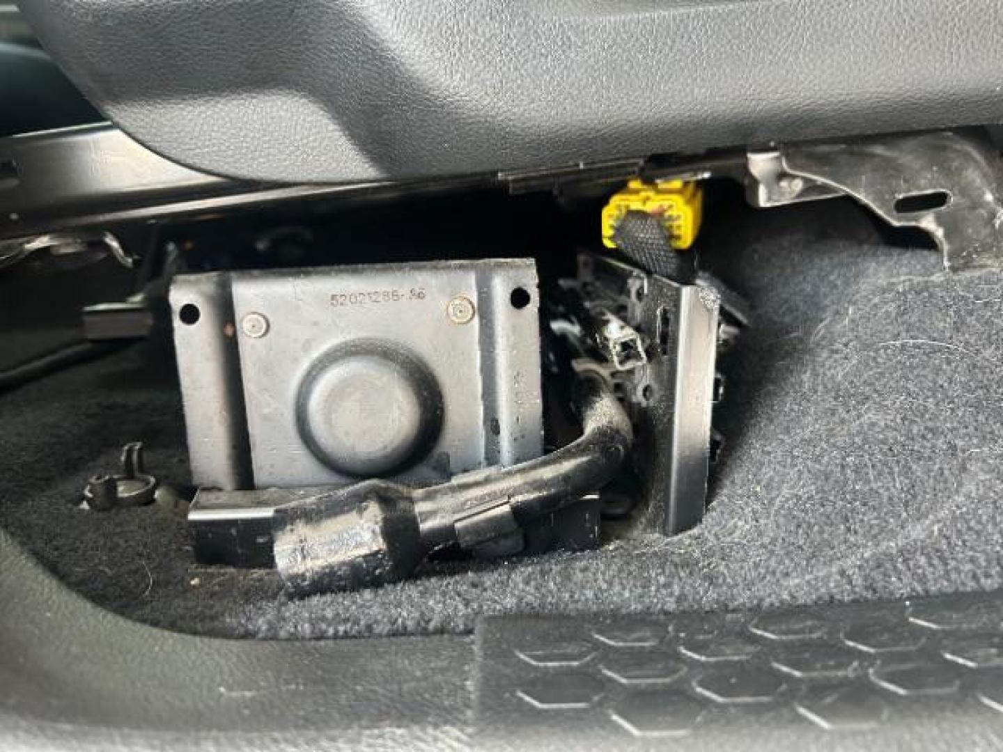 2024 Diamond Black Crystal Pearlcoat Ram 2500 Big Horn Crew Cab 4x4 6'4 Box (3C6UR5DL9RG) , located at 12182 Garland Rd, Dallas, TX, 75218, (214) 521-2040, 0.000000, 0.000000 - Photo#16