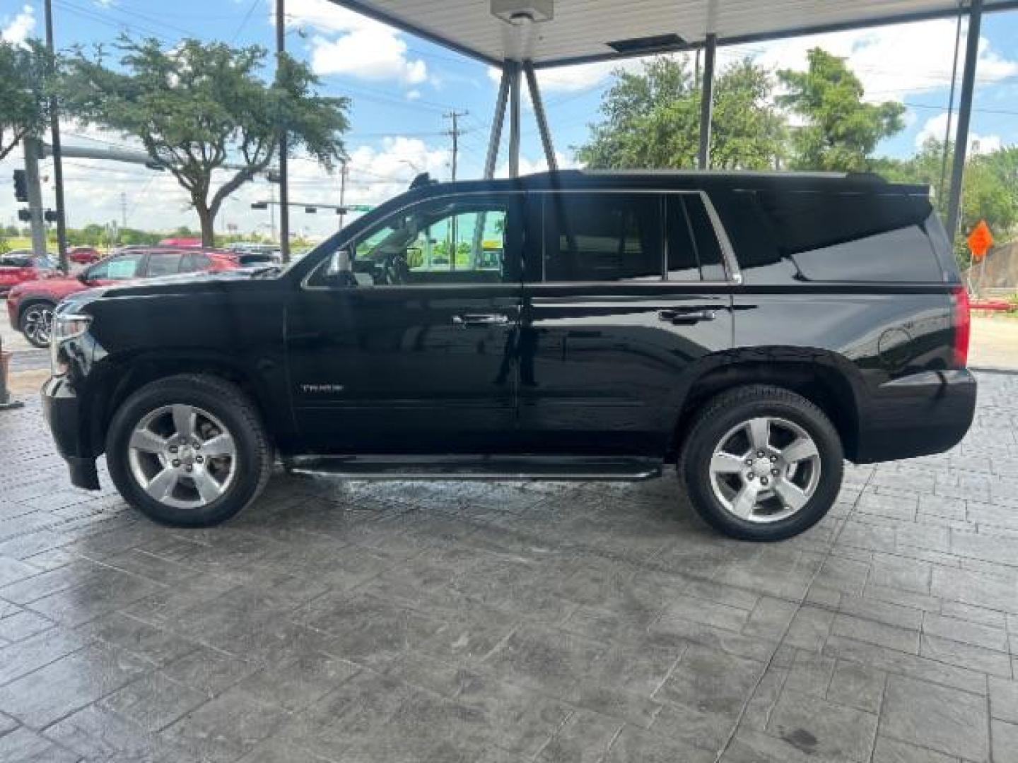 2017 Black /Jet Black Chevrolet Tahoe Premier (1GNSCCKC6HR) with an EcoTec3 5.3L V-8 gas engine, located at 12182 Garland Rd, Dallas, TX, 75218, (214) 521-2040, 0.000000, 0.000000 - Photo#3