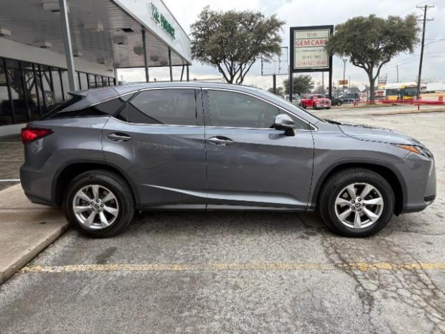 2018 Nebula Gray Pearl Lexus RX 350 F Sport (2T2ZZMCA5JC) with an 3.5L V-6 DOHC engine, located at 12182 Garland Rd, Dallas, TX, 75218, (214) 521-2040, 0.000000, 0.000000 - Photo#8