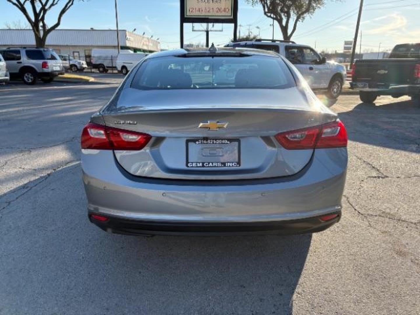 2024 Mineral Gray Metallic Chevrolet Malibu FWD 1LT (1G1ZD5ST7RF) with an ECOTEC 1.5L I-4 gasoline direct injection engine, located at 12182 Garland Rd, Dallas, TX, 75218, (214) 521-2040, 0.000000, 0.000000 - Photo#7