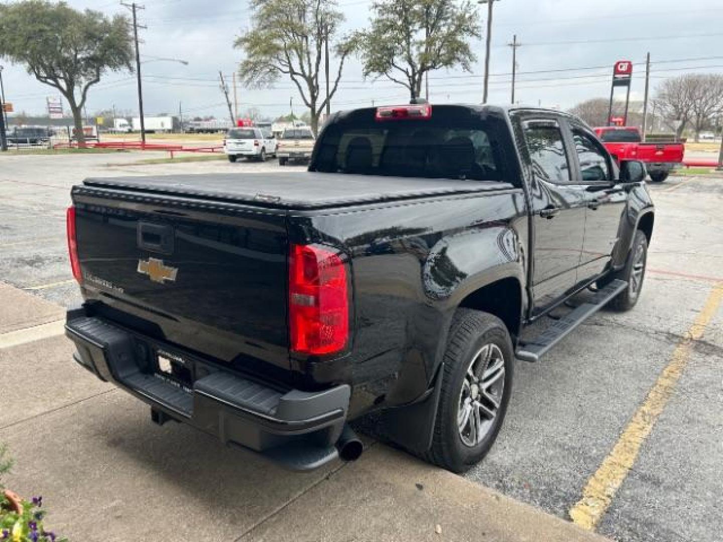 2019 Black Chevrolet Colorado WT (1GCGSBEN4K1) , located at 12182 Garland Rd, Dallas, TX, 75218, (214) 521-2040, 0.000000, 0.000000 - Photo#7