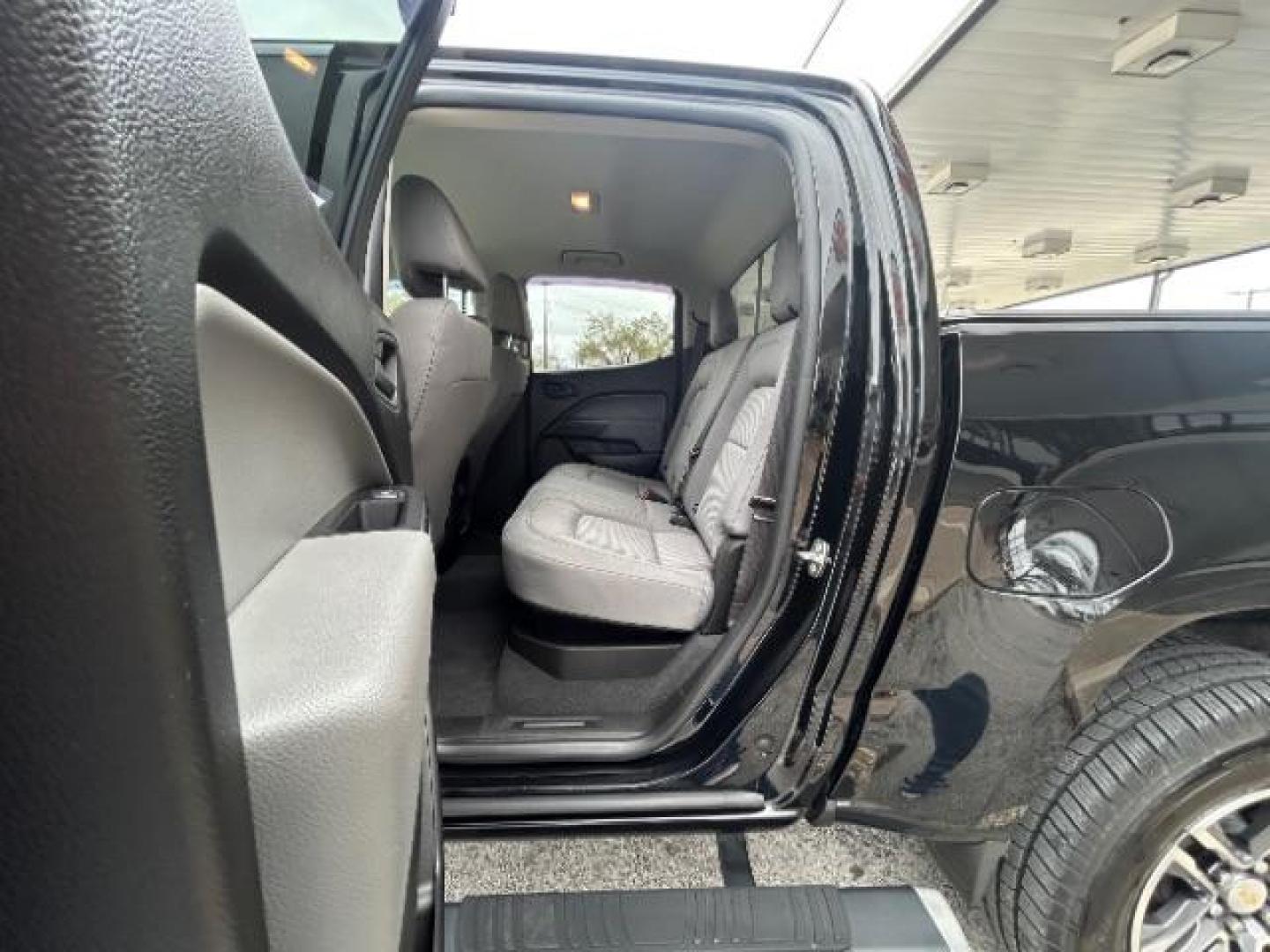 2019 Black Chevrolet Colorado WT (1GCGSBEN4K1) , located at 12182 Garland Rd, Dallas, TX, 75218, (214) 521-2040, 0.000000, 0.000000 - Photo#9