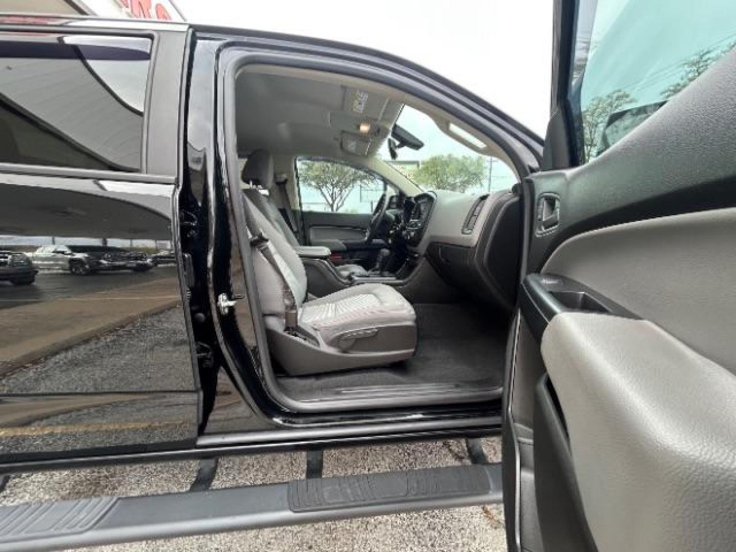 2019 Black Chevrolet Colorado WT (1GCGSBEN4K1) , located at 12182 Garland Rd, Dallas, TX, 75218, (214) 521-2040, 0.000000, 0.000000 - Photo#11
