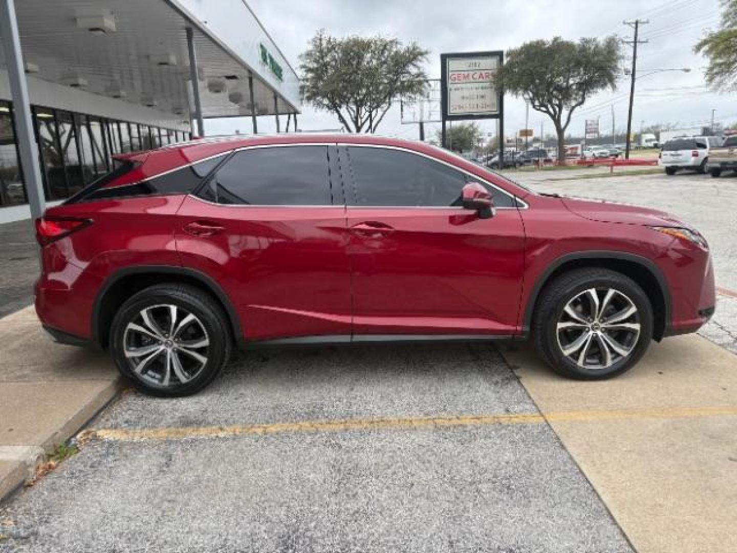 2018 Matador Red Mica /Black Lexus RX 350 Premium (2T2BZMCA9JC) with an 3.5L V-6 DOHC engine, Automatic transmission, located at 12182 Garland Rd, Dallas, TX, 75218, (214) 521-2040, 0.000000, 0.000000 - Photo#7