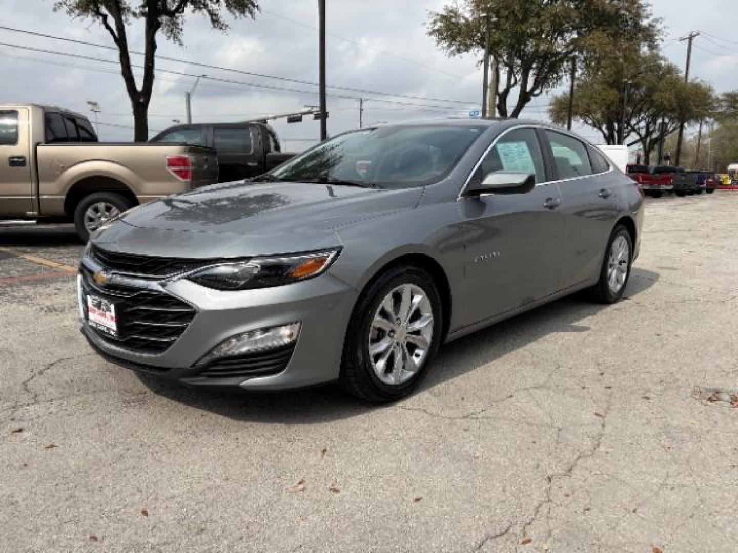 2023 Sterling Gray Metallic Chevrolet Malibu FWD 1LT (1G1ZD5ST1PF) with an ECOTEC 1.5L I-4 gasoline direct injection engine, located at 12182 Garland Rd, Dallas, TX, 75218, (214) 521-2040, 0.000000, 0.000000 - Photo#4