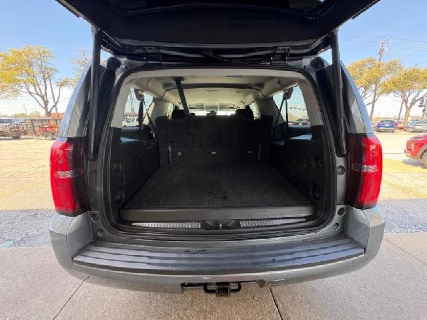 2018 Tungsten Metallic /Jet Black Chevrolet Suburban LT (1GNSCHKC5JR) with an EcoTec3 5.3L V-8 gasoline direct injection engine, 6-Speed Automatic transmission, located at 12182 Garland Rd, Dallas, TX, 75218, (214) 521-2040, 0.000000, 0.000000 - Photo#5