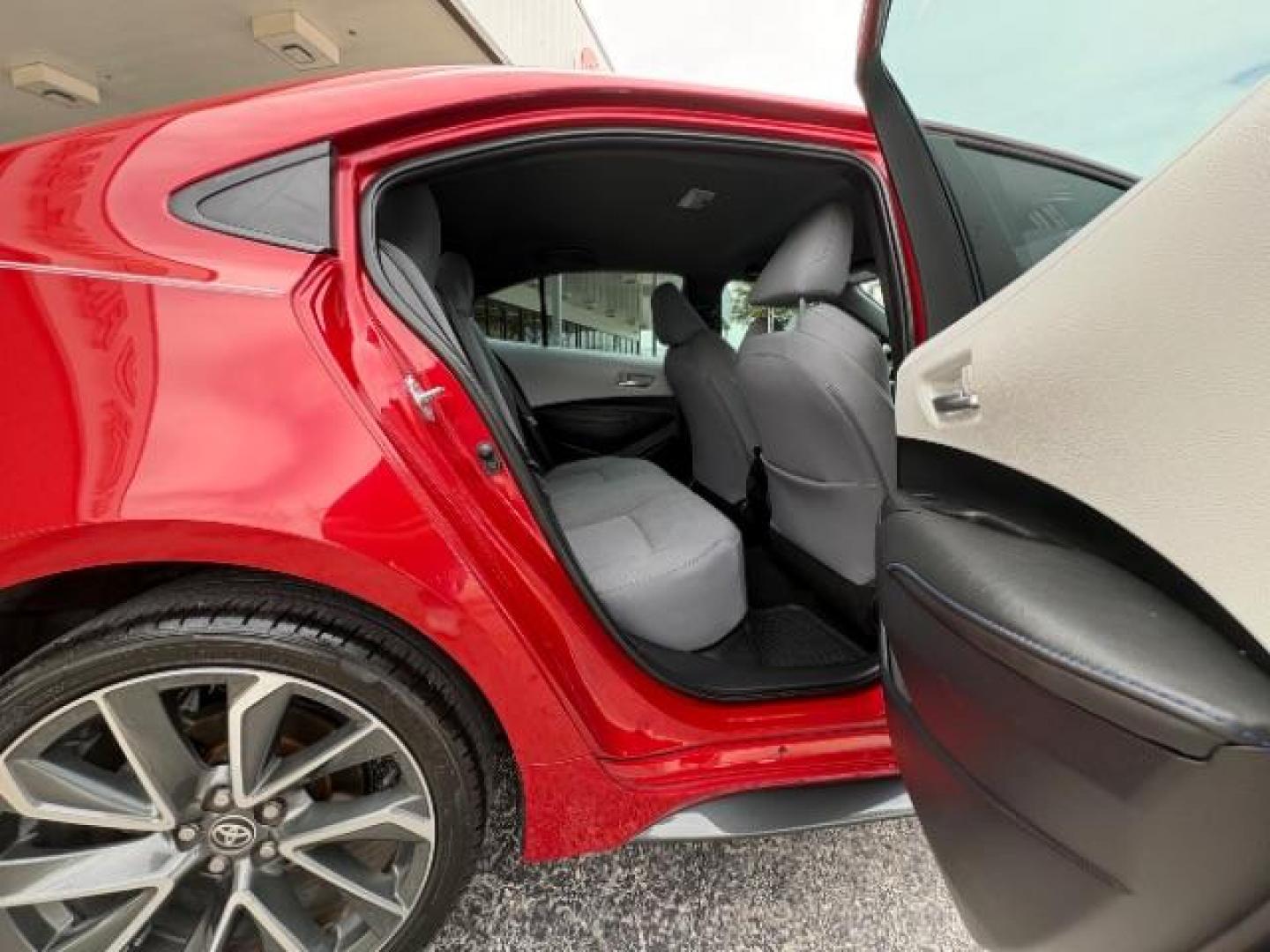 2021 Barcelona Red Metallic /Black Toyota Corolla SE (5YFS4MCE4MP) with an Dynamic Force 2L I-4 port/direct injection engine, located at 12182 Garland Rd, Dallas, TX, 75218, (214) 521-2040, 0.000000, 0.000000 - Photo#9