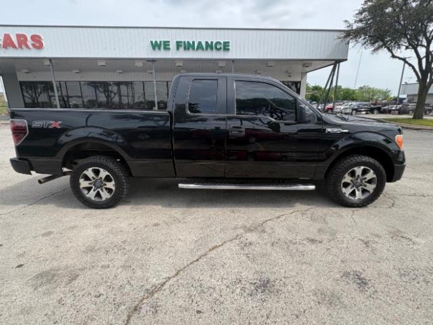 2014 Tuxedo Black Metallic /Steel Gray Ford F-150 STX (1FTEX1CM6EF) with an 3.7L V-6 DOHC engine, 6-Speed Automatic transmission, located at 12182 Garland Rd, Dallas, TX, 75218, (214) 521-2040, 0.000000, 0.000000 - Photo#9