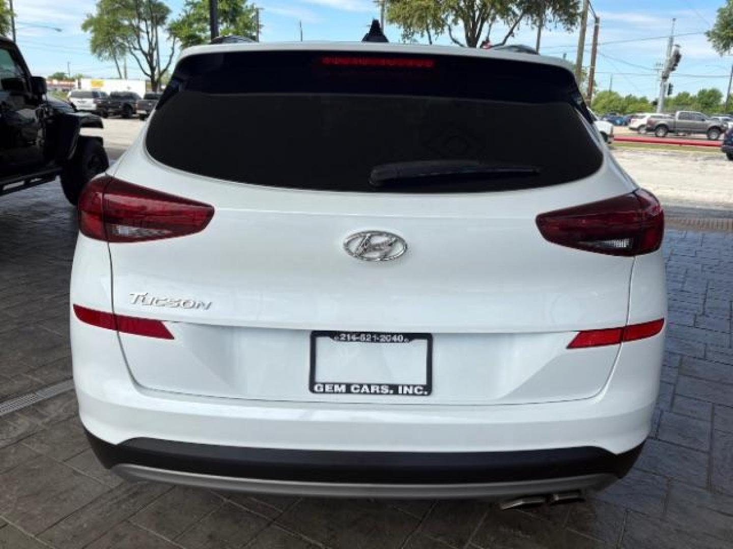 2021 Winter White Hyundai Tucson Ultimate (KM8J33AL2MU) with an Theta 2.4L I-4 gasoline direct injection engine, located at 12182 Garland Rd, Dallas, TX, 75218, (214) 521-2040, 0.000000, 0.000000 - Photo#7