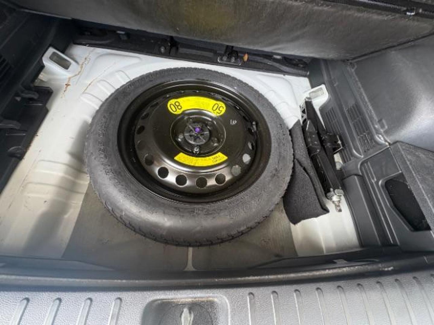 2021 Winter White Hyundai Tucson Ultimate (KM8J33AL2MU) with an Theta 2.4L I-4 gasoline direct injection engine, located at 12182 Garland Rd, Dallas, TX, 75218, (214) 521-2040, 0.000000, 0.000000 - Photo#9