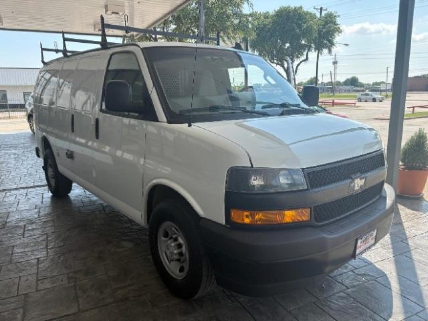 2018 Chevrolet Express 2500 Work Van HD's photo