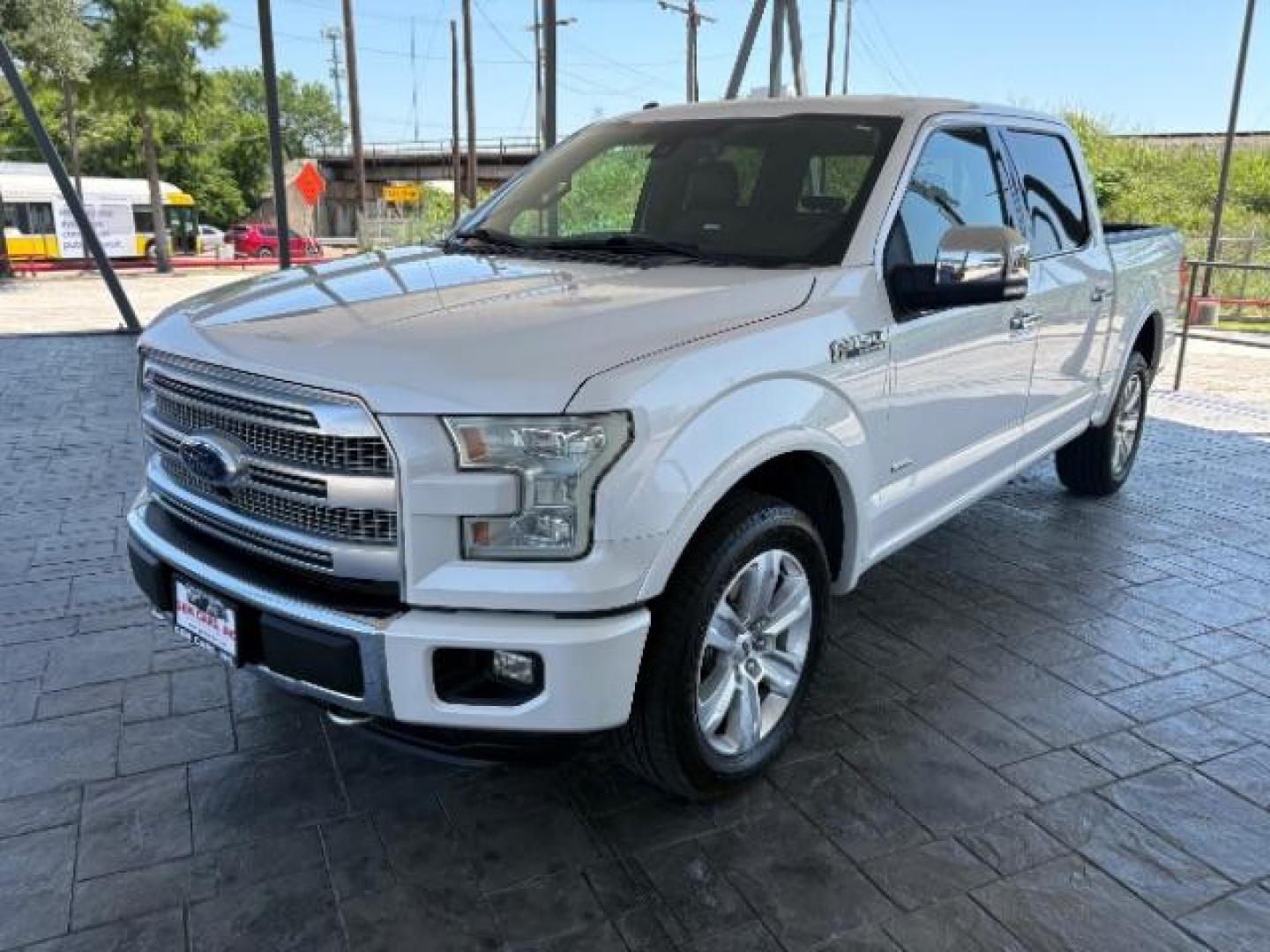 2015 White Platinum Metallic Tri-Coat Ford F-150 Platinum (1FTEW1EG0FF) , located at 12182 Garland Rd, Dallas, TX, 75218, (214) 521-2040, 0.000000, 0.000000 - Photo#4