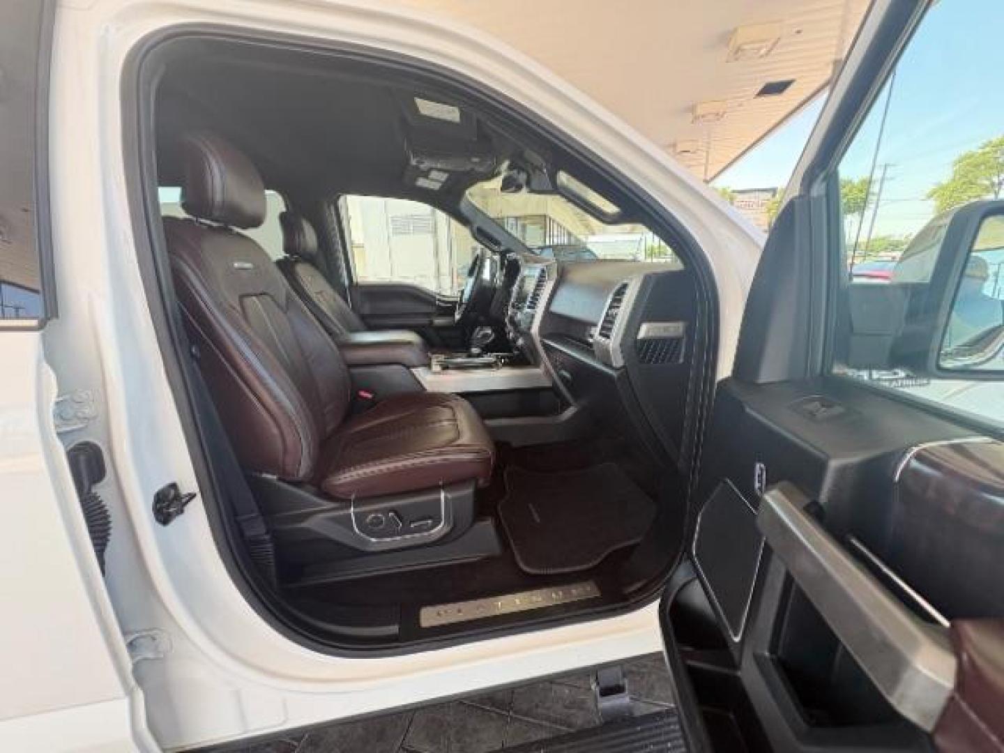 2015 White Platinum Metallic Tri-Coat Ford F-150 Platinum (1FTEW1EG0FF) , located at 12182 Garland Rd, Dallas, TX, 75218, (214) 521-2040, 0.000000, 0.000000 - Photo#6