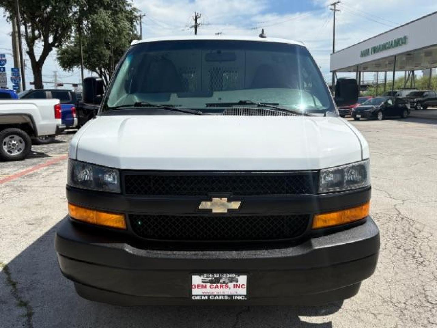 2021 Summit White Chevrolet Express Cargo RWD 2500 Regular Wheelbase WT (1GCWGAFP0M1) , located at 12182 Garland Rd, Dallas, TX, 75218, (214) 521-2040, 0.000000, 0.000000 - Photo#1