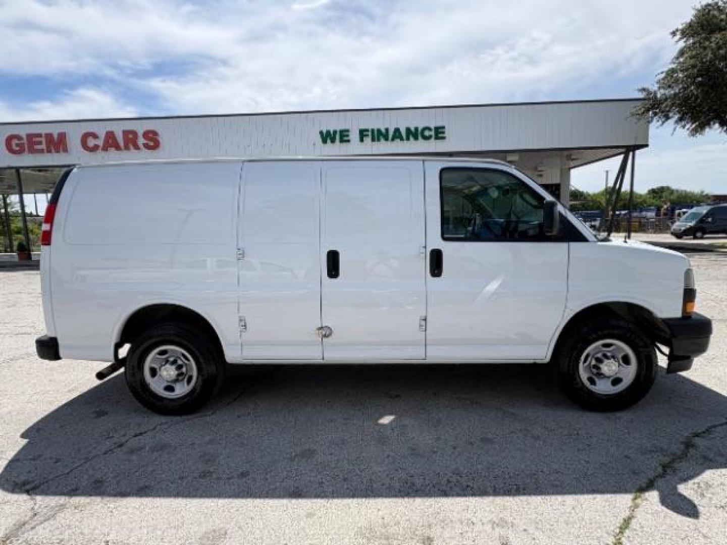 2021 Summit White Chevrolet Express Cargo RWD 2500 Regular Wheelbase WT (1GCWGAFP0M1) , located at 12182 Garland Rd, Dallas, TX, 75218, (214) 521-2040, 0.000000, 0.000000 - Photo#8