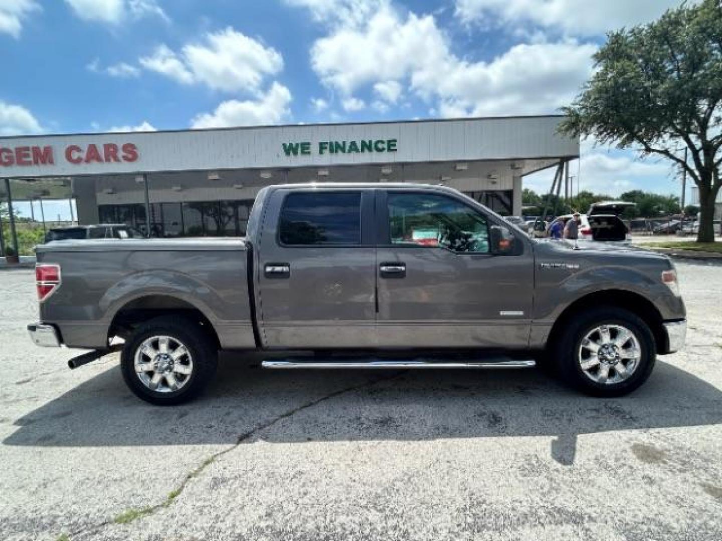 2014 Sterling Gray Metallic Ford F-150 XLT (1FTFW1CT2EK) , located at 12182 Garland Rd, Dallas, TX, 75218, (214) 521-2040, 0.000000, 0.000000 - Photo#6