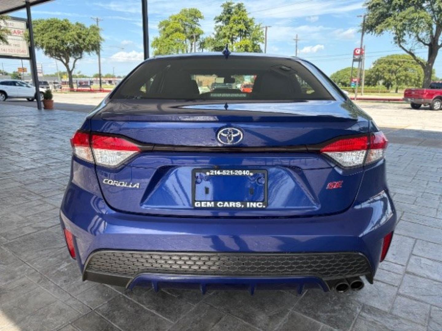 2020 Blue Crush Metallic Toyota Corolla SE (JTDP4RCE6LJ) with an Dynamic Force 2L I-4 port/direct injection engine, located at 12182 Garland Rd, Dallas, TX, 75218, (214) 521-2040, 0.000000, 0.000000- Photo#7