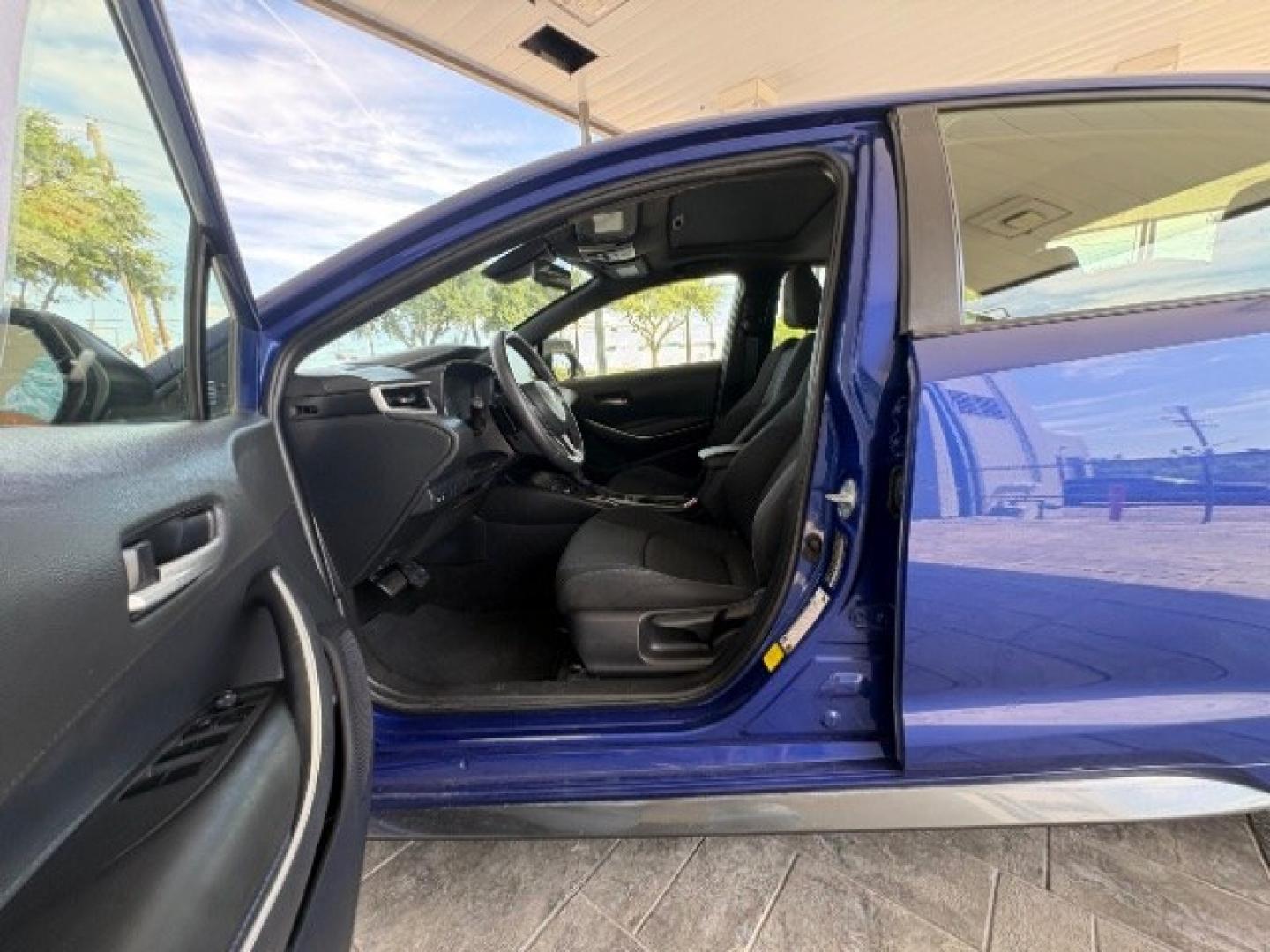 2020 Blue Crush Metallic Toyota Corolla SE (JTDP4RCE6LJ) with an Dynamic Force 2L I-4 port/direct injection engine, located at 12182 Garland Rd, Dallas, TX, 75218, (214) 521-2040, 0.000000, 0.000000- Photo#15