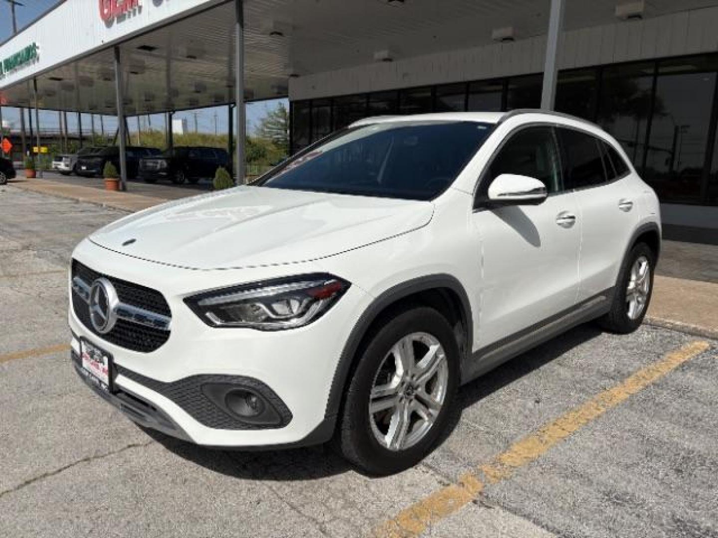 2021 White Mercedes-Benz GLA 250 GLA 250 (W1N4N4GB3MJ) , located at 12182 Garland Rd, Dallas, TX, 75218, (214) 521-2040, 0.000000, 0.000000- Photo#5