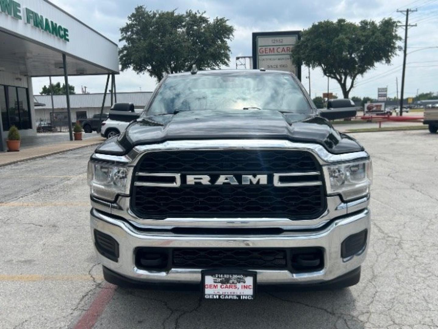 2022 Black /Black Ram 2500 Tradesman Crew Cab 4x4 8' Box (3C6UR5HJXNG) , located at 12182 Garland Rd, Dallas, TX, 75218, (214) 521-2040, 0.000000, 0.000000- Photo#1