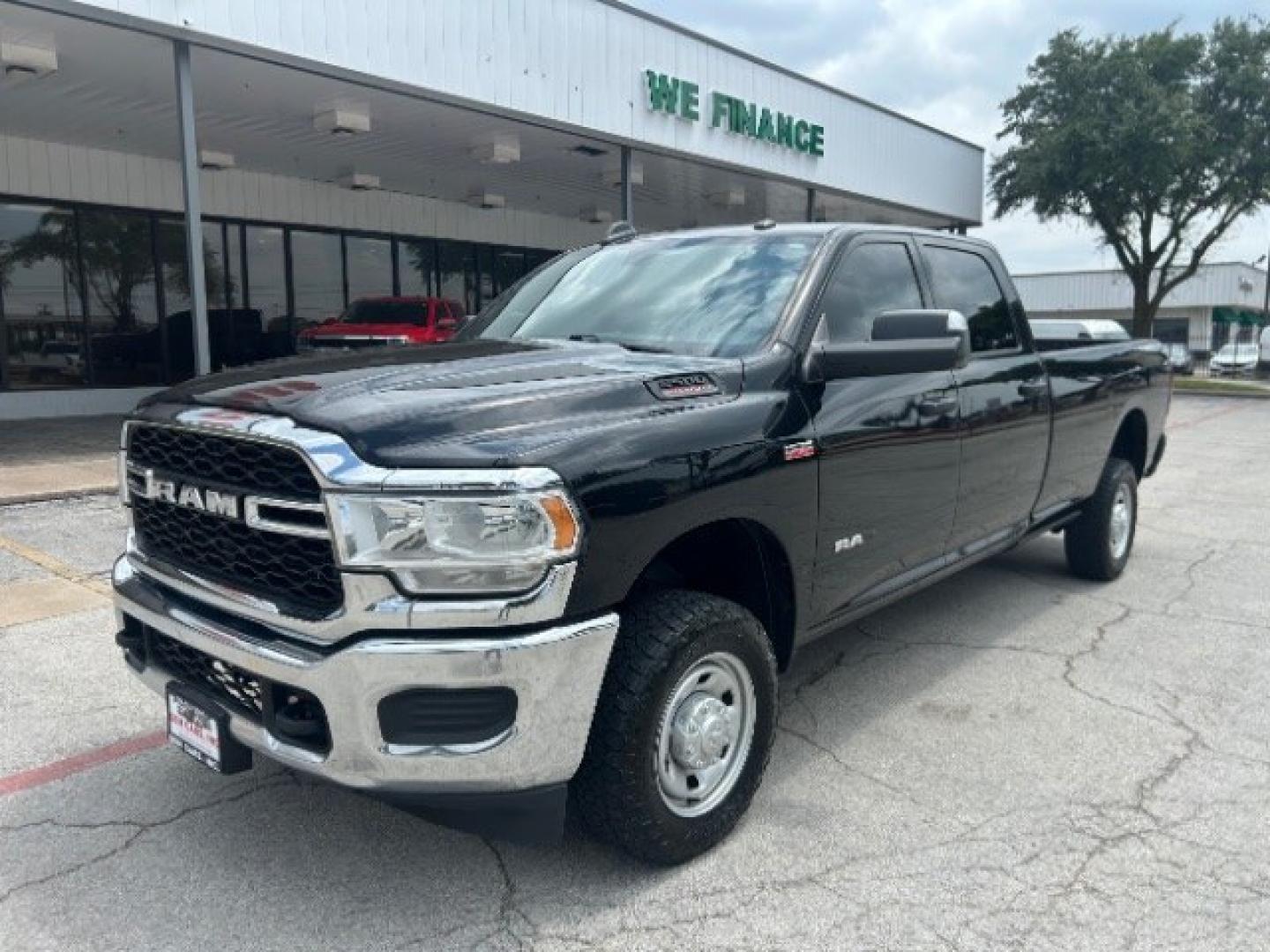 2022 Black /Black Ram 2500 Tradesman Crew Cab 4x4 8' Box (3C6UR5HJXNG) , located at 12182 Garland Rd, Dallas, TX, 75218, (214) 521-2040, 0.000000, 0.000000- Photo#2
