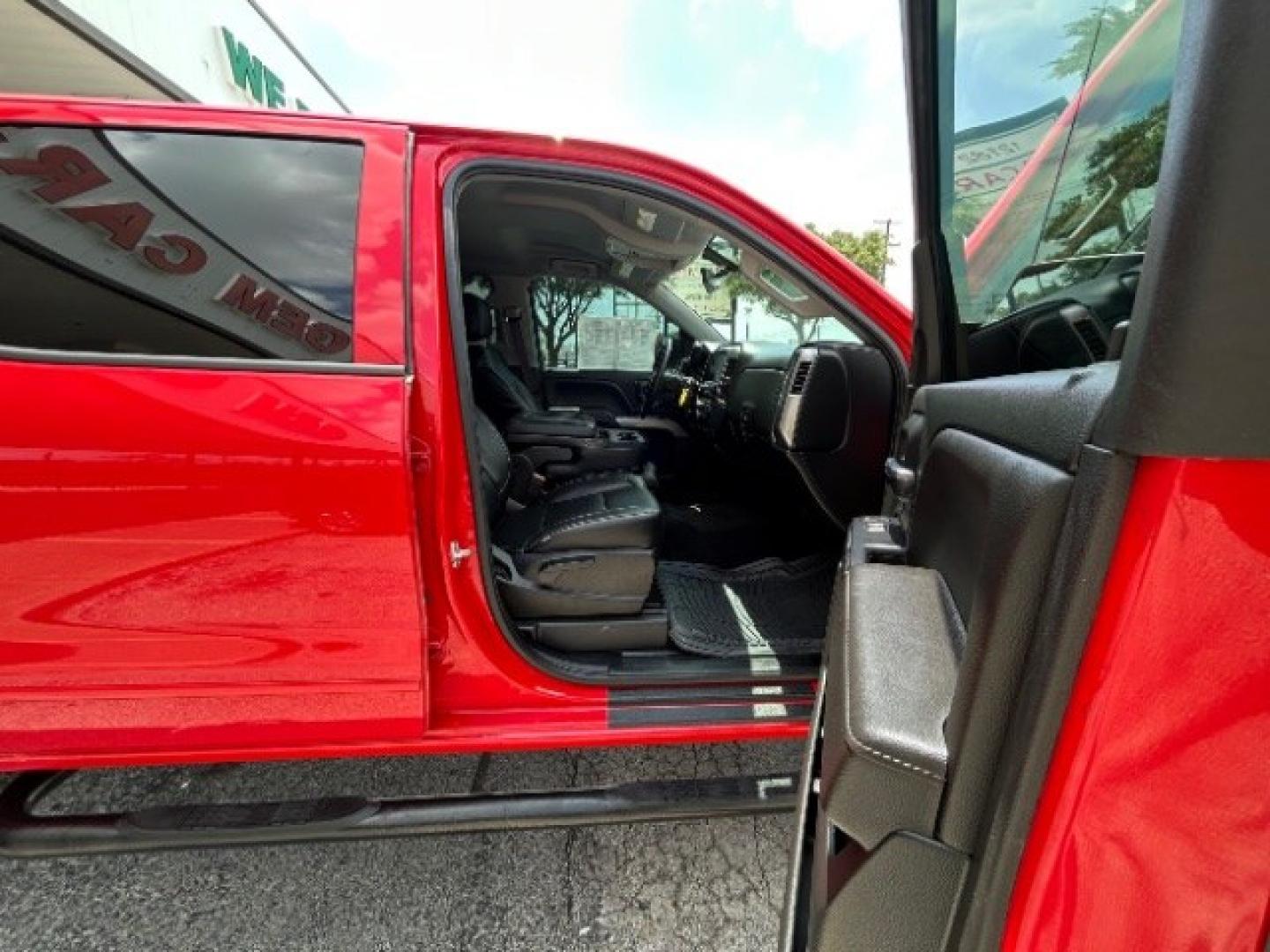 2017 Red Hot Chevrolet Silverado 1500 LT Crew Cab 4WD (3GCUKREC4HG) with an 5.3L V8 OHV 16V engine, 6-Speed Automatic transmission, located at 12182 Garland Rd, Dallas, TX, 75218, (214) 521-2040, 0.000000, 0.000000- Photo#8