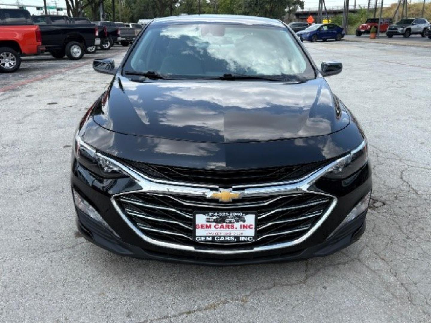 2025 Mosaic Black Metallic Chevrolet Malibu FWD 1LT (1G1ZD5ST8SF) with an ECOTEC 1.5L I-4 direct injection engine, located at 12182 Garland Rd, Dallas, TX, 75218, (214) 521-2040, 0.000000, 0.000000- Photo#1