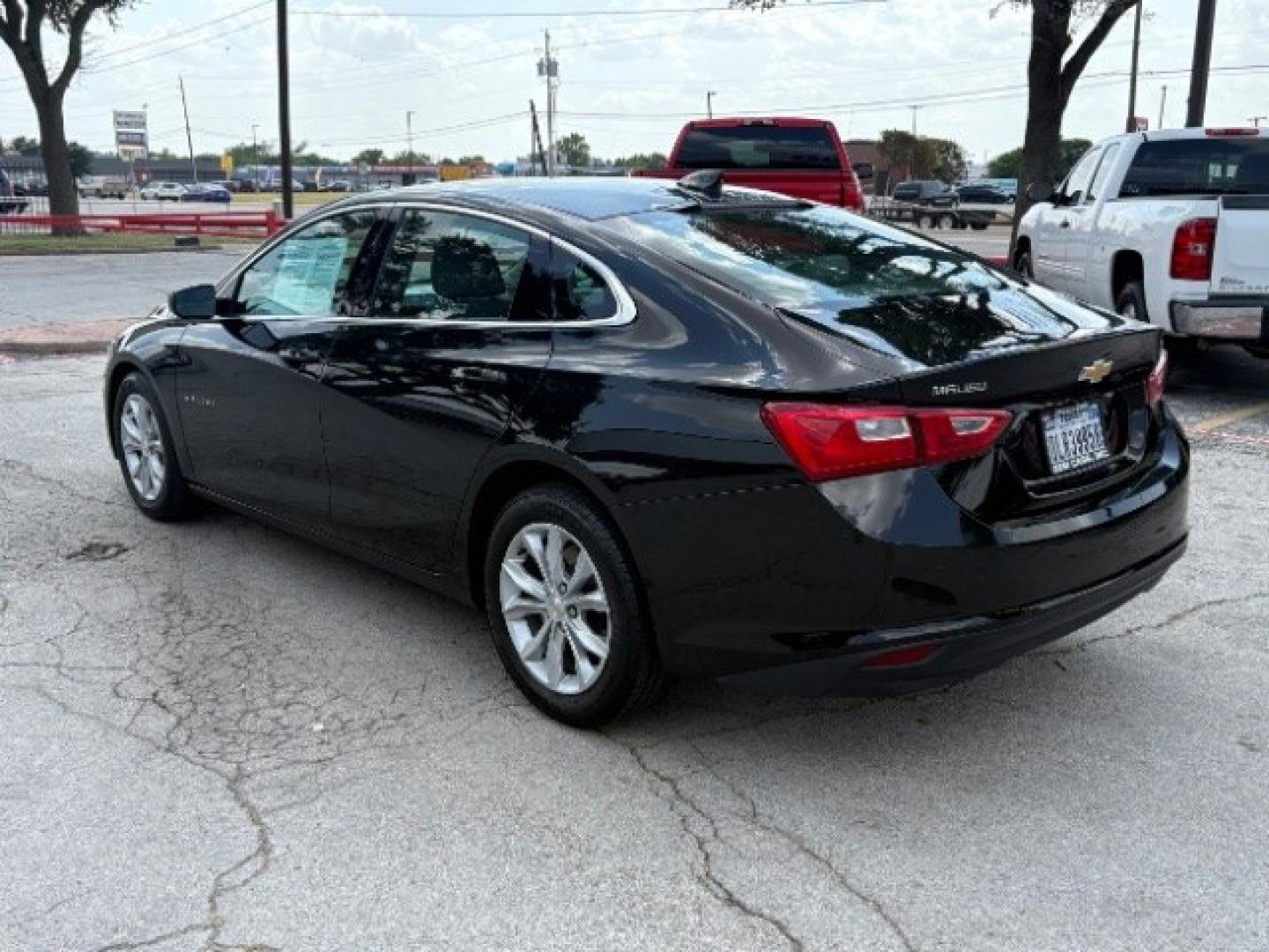 2025 Mosaic Black Metallic Chevrolet Malibu FWD 1LT (1G1ZD5ST8SF) with an ECOTEC 1.5L I-4 direct injection engine, located at 12182 Garland Rd, Dallas, TX, 75218, (214) 521-2040, 0.000000, 0.000000- Photo#2