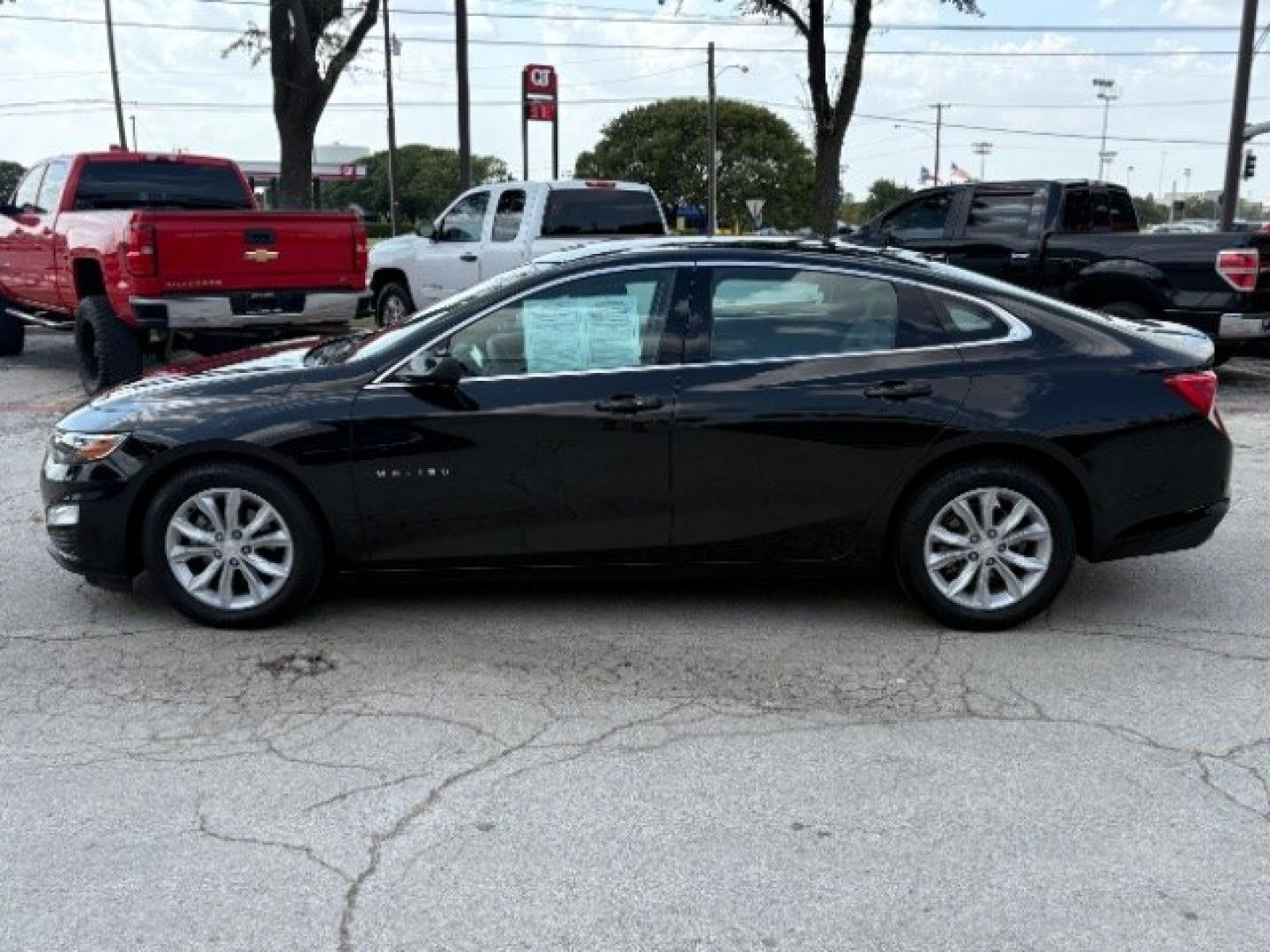 2025 Mosaic Black Metallic Chevrolet Malibu FWD 1LT (1G1ZD5ST8SF) with an ECOTEC 1.5L I-4 direct injection engine, located at 12182 Garland Rd, Dallas, TX, 75218, (214) 521-2040, 0.000000, 0.000000- Photo#3