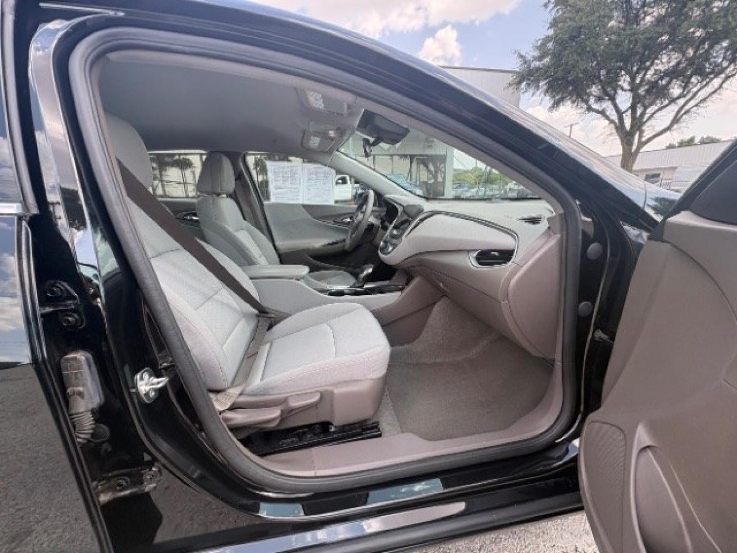 2025 Mosaic Black Metallic Chevrolet Malibu FWD 1LT (1G1ZD5ST8SF) with an ECOTEC 1.5L I-4 direct injection engine, located at 12182 Garland Rd, Dallas, TX, 75218, (214) 521-2040, 0.000000, 0.000000- Photo#9