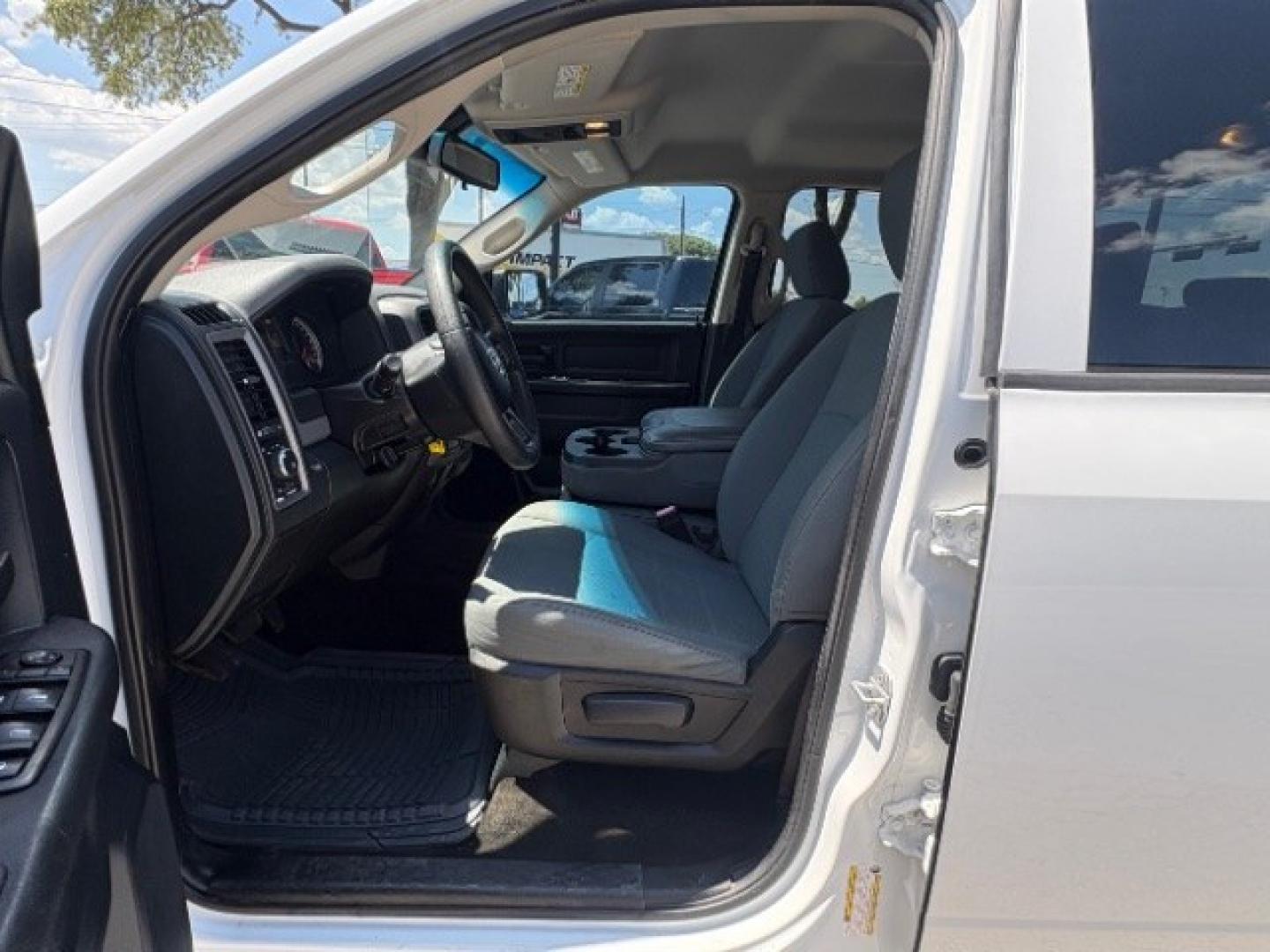 2015 Bright White Clearcoat Ram 1500 Express (1C6RR6KT9FS) , located at 12182 Garland Rd, Dallas, TX, 75218, (214) 521-2040, 0.000000, 0.000000- Photo#12